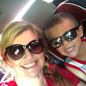 Meet your Posher, Gina